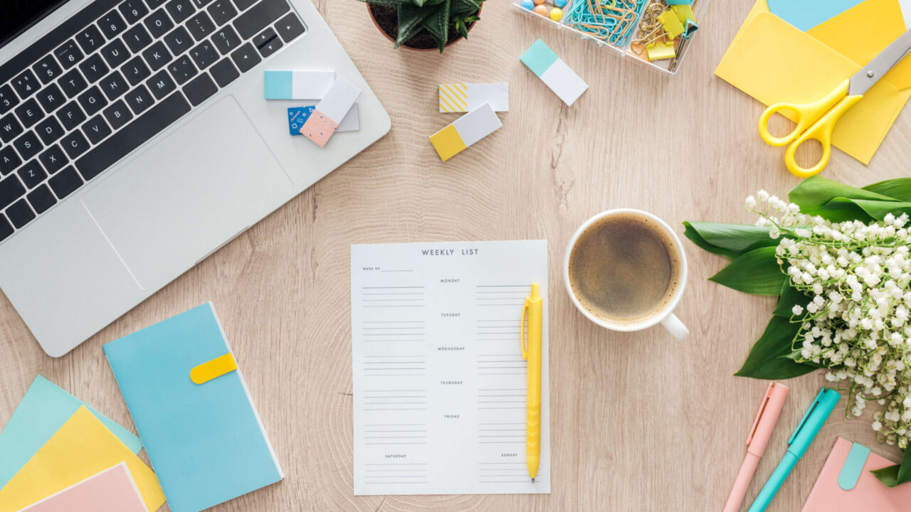 【公式】個別学習サポート(IMAT・イタリア私立医学部入試対策コース) 9 top view of weekly list cup of coffee stationery 2024 11 18 21 24 34 utc 1920x1080 1